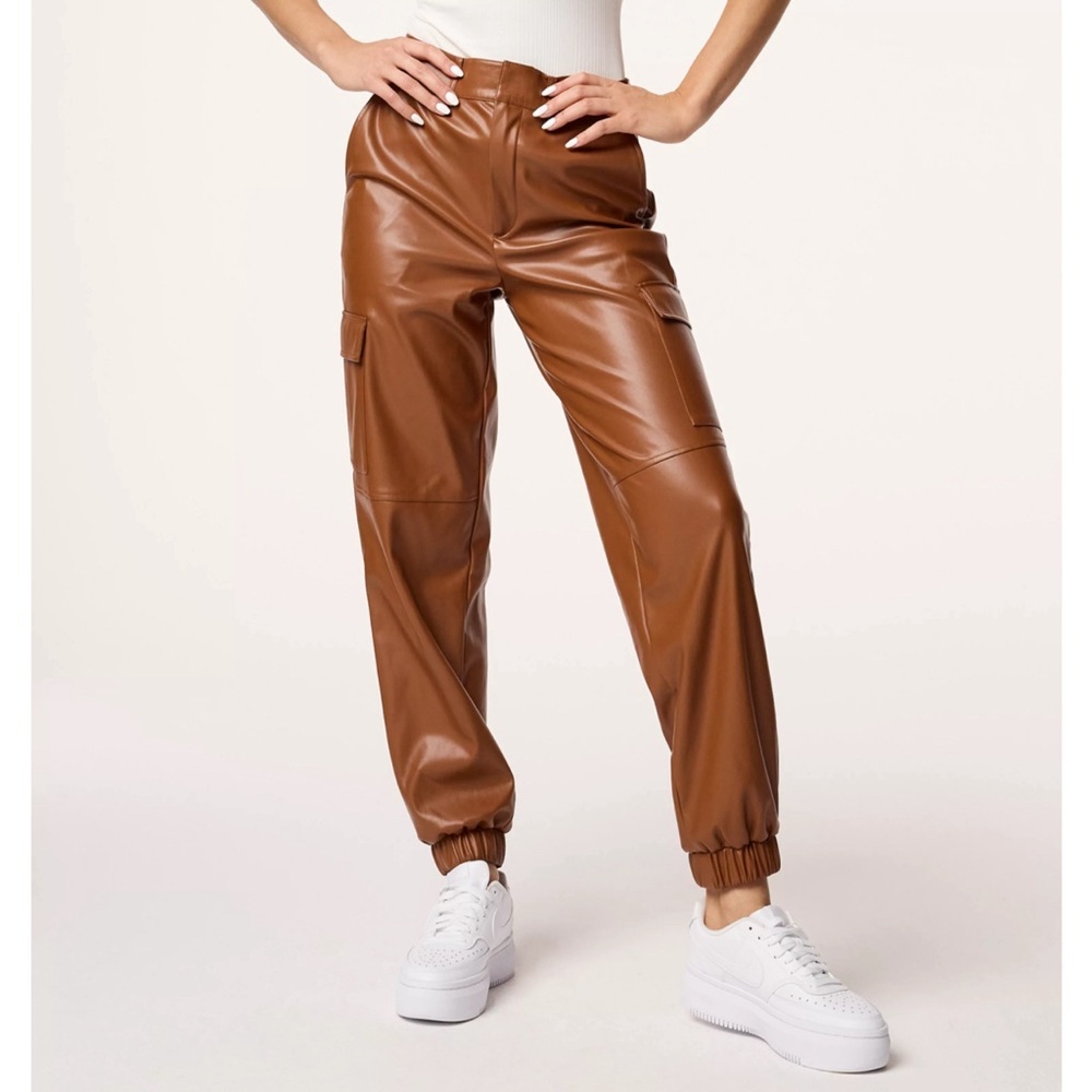 Women's INTEMPO Cargo Jogger Pants size 4